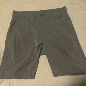 Old Navy Dress Pants
Gray
32” waist